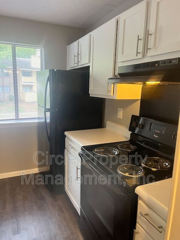 Building Photo - 4030 Hunters Ridge Dr SW
