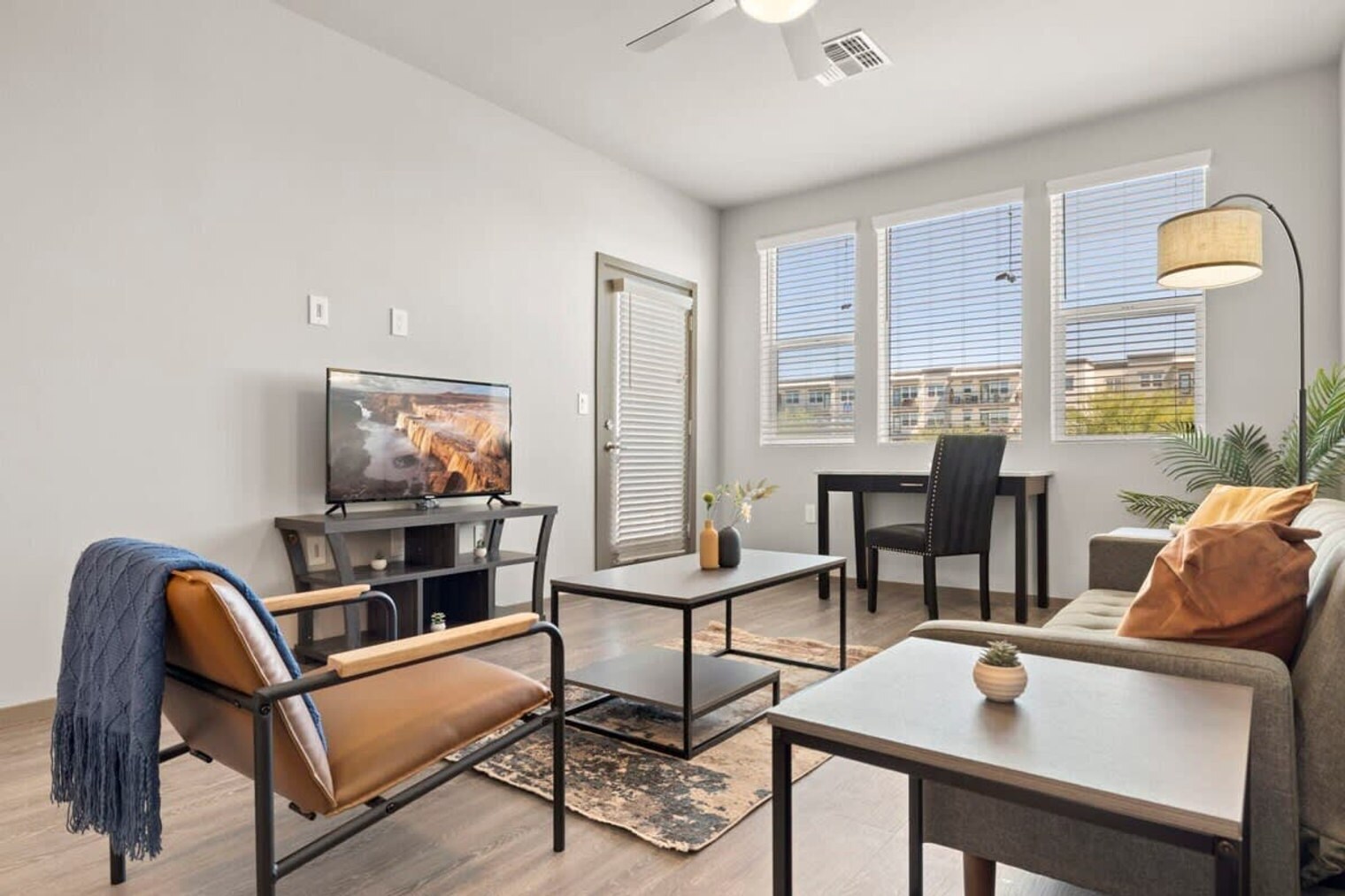 Building Photo - 7200 N 91st Ave