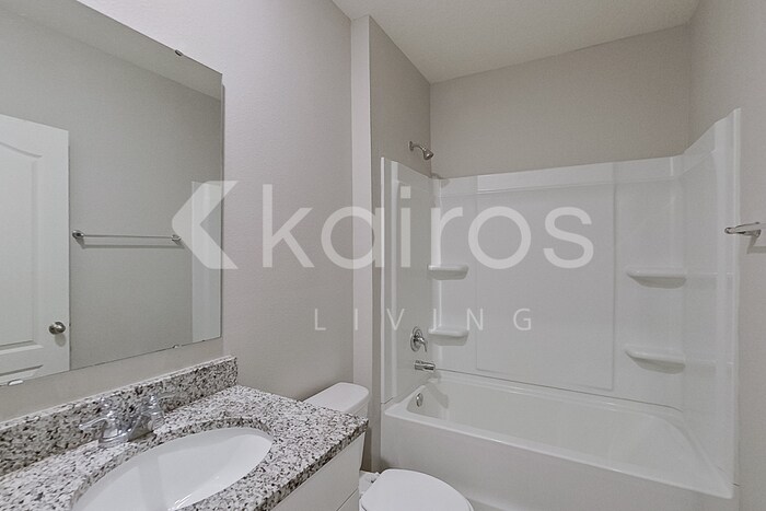 Building Photo - 32036 Katelin Cir