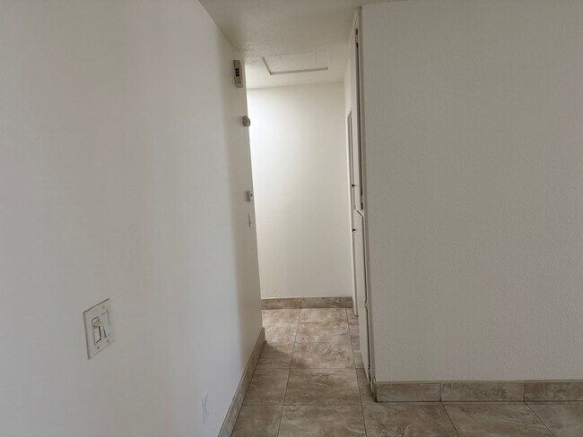 Building Photo - Home for rent-Otay Mesa West