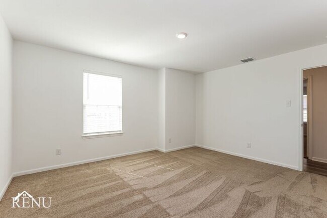 Building Photo - 10823 Juliette Pass