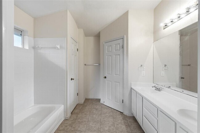 Building Photo - 9341 Bernoulli Dr