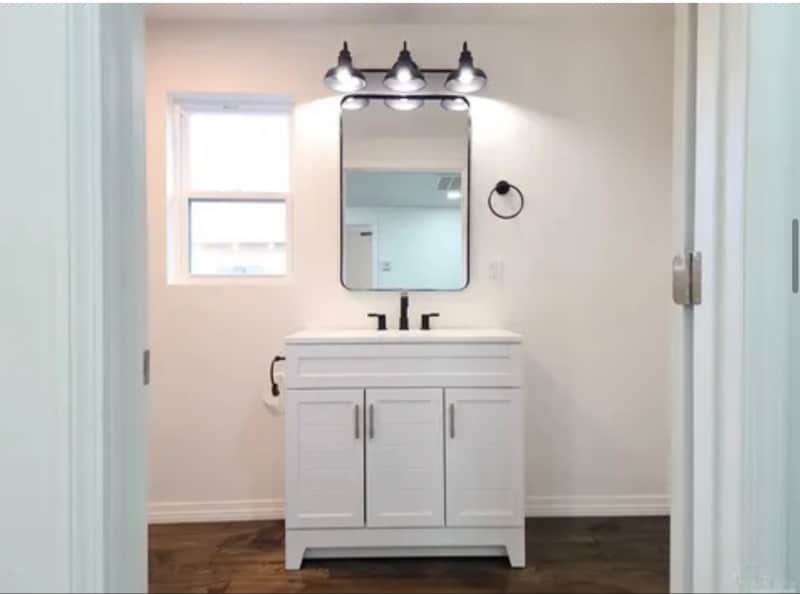 Building Photo - 213 Wilson Ave