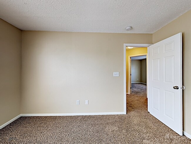 Building Photo - 11936 Locus Ln
