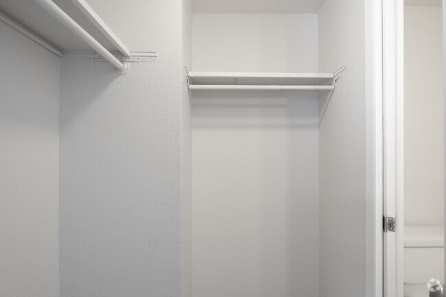 1BR, 1BA - 740SF - Highline Lofts