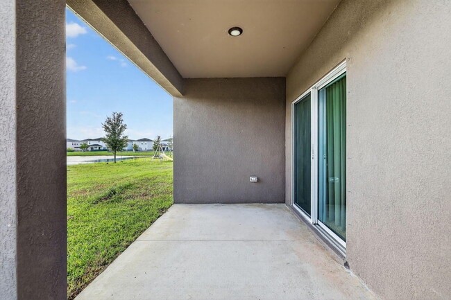 Building Photo - 11036 Pacini Wy