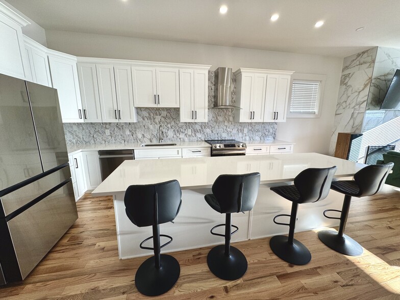 Building Photo - 411 McAdoo Ave