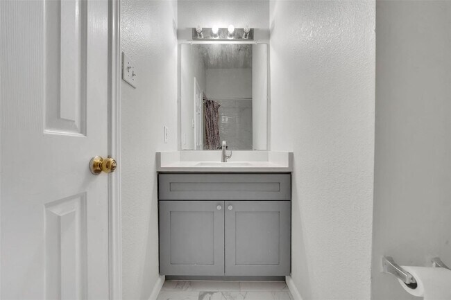 Building Photo - 3 Bed Brick in Watauga, TX