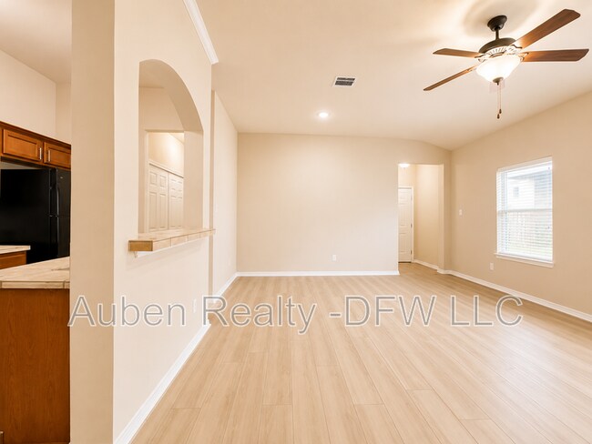 Building Photo - 1330 Piedmont Dr