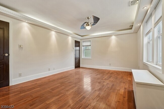 Building Photo - 80 Locust Ave