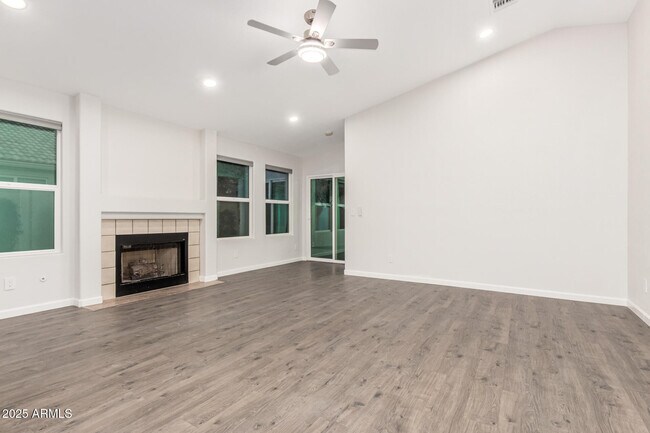 Building Photo - 20259 N 52nd Dr
