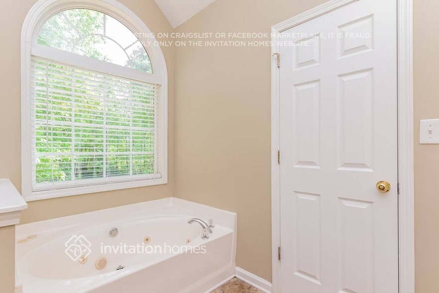 Building Photo - 103 Sable Trace Ln