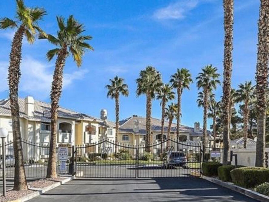 Building Photo - 3320 S Fort Apache Rd