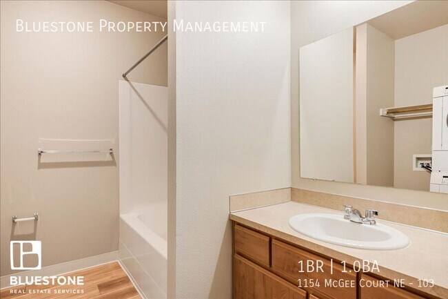 Building Photo - 1154 Mcgee Ct NE