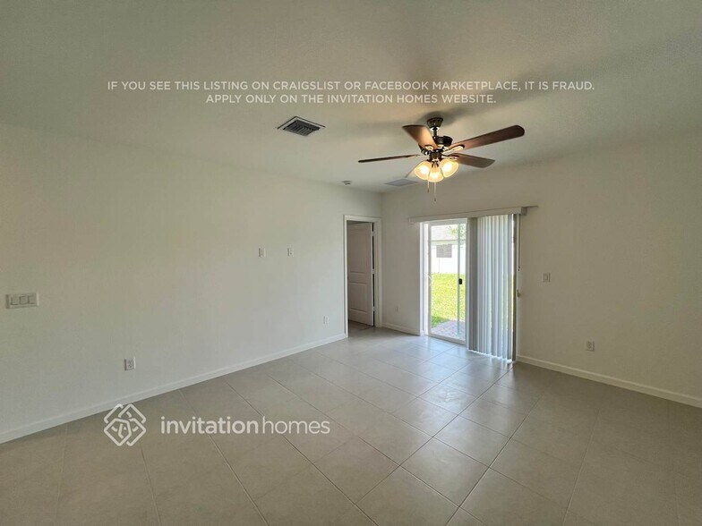 Building Photo - 755 Carlyle Way