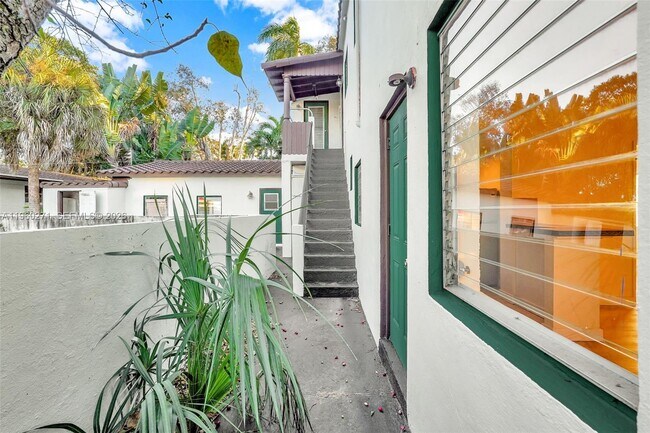 Building Photo - 12287 NE 7th Ave