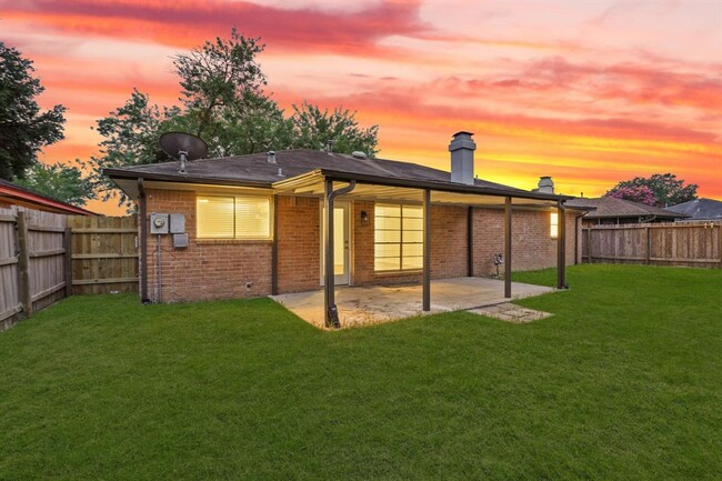 Building Photo - 5322 Finsbury Field Dr
