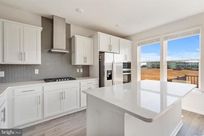 Building Photo - 808 Creekway Dr