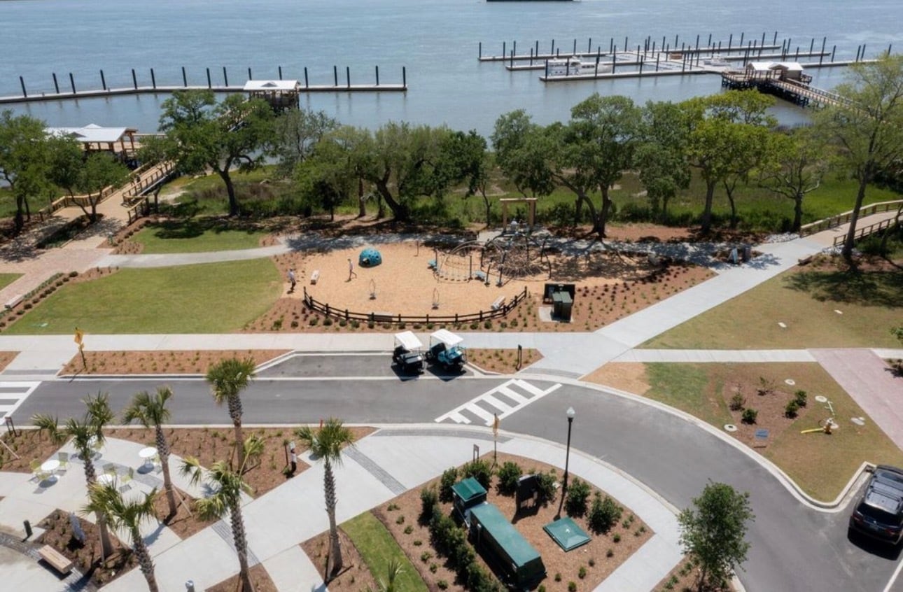 Playground and small waterpark. - 107 Etta Way