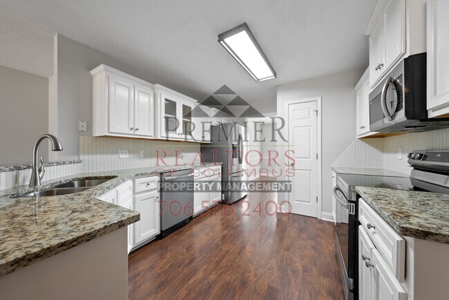 Building Photo - 8079 Garrett Pines Dr