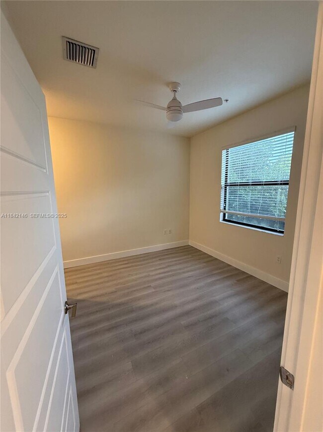 Building Photo - 8005 NW 104th Ave