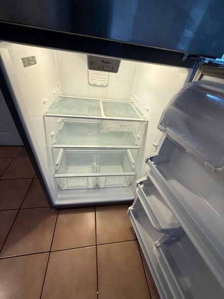 Building Photo - 69 E Seminole Ave