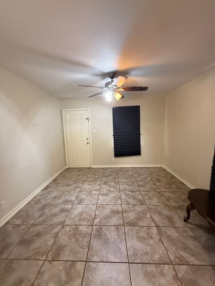 Building Photo - 1306 S Aransas St