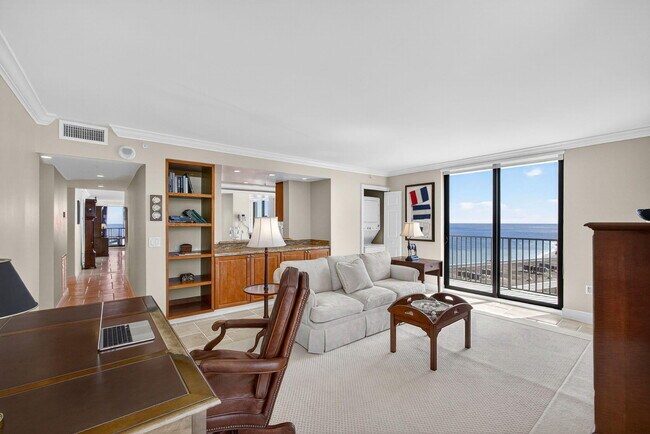 Building Photo - 400 S Beach Rd