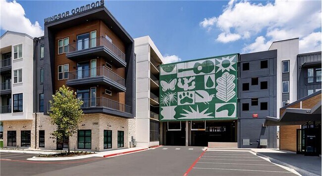 Building Photo - 5902 Westminster Dr