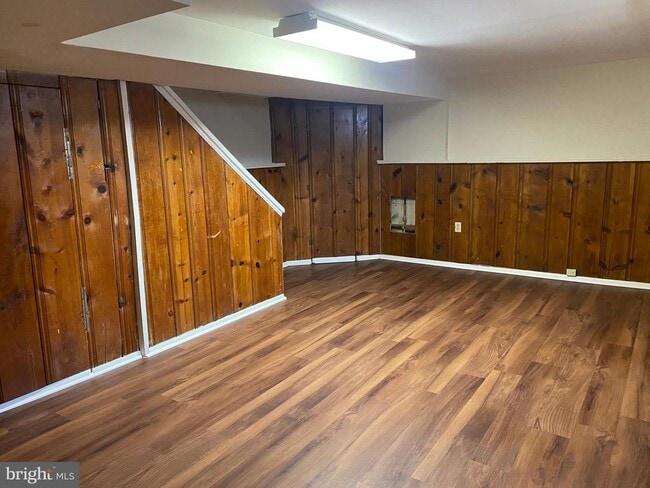 Building Photo - 531 E Bellefonte Ave