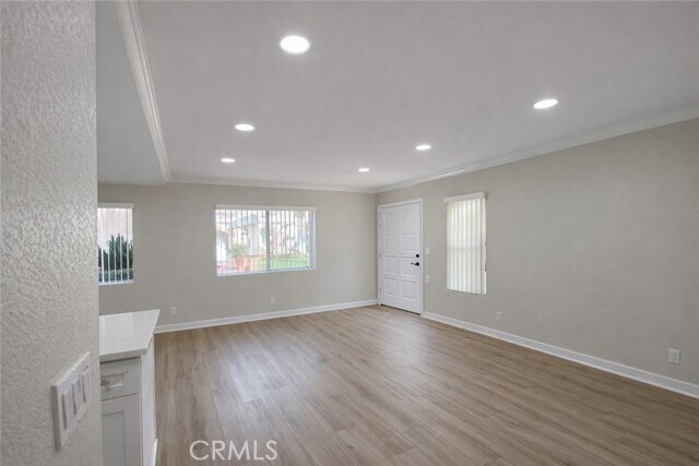 Building Photo - 9156 Burke St