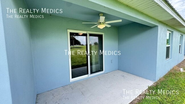 Building Photo - 8219 Cozumel Ln
