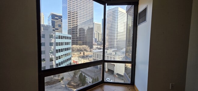 Building Photo - 1625 Larimer St