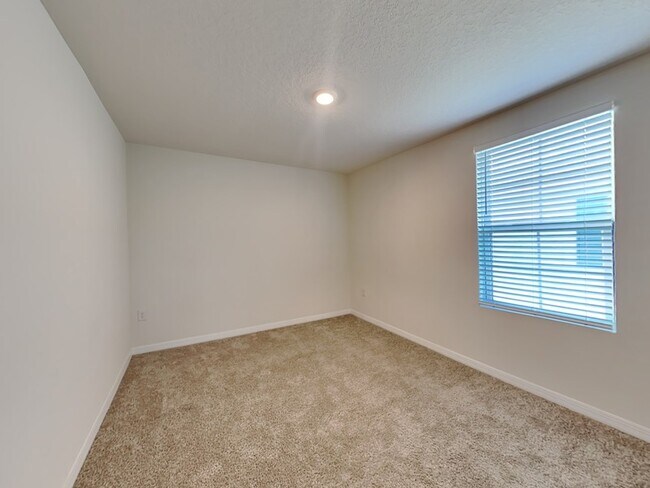 Building Photo - 3016 Meleto Blvd