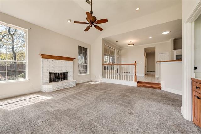 Building Photo - 608 Hawthorn Cir