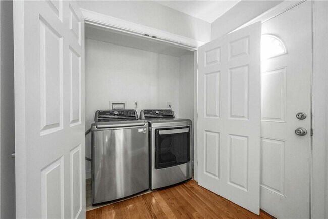 Building Photo - 41 Kimball Ave