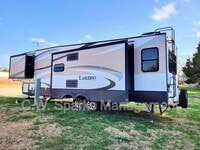 Building Photo - 1317 E Main St