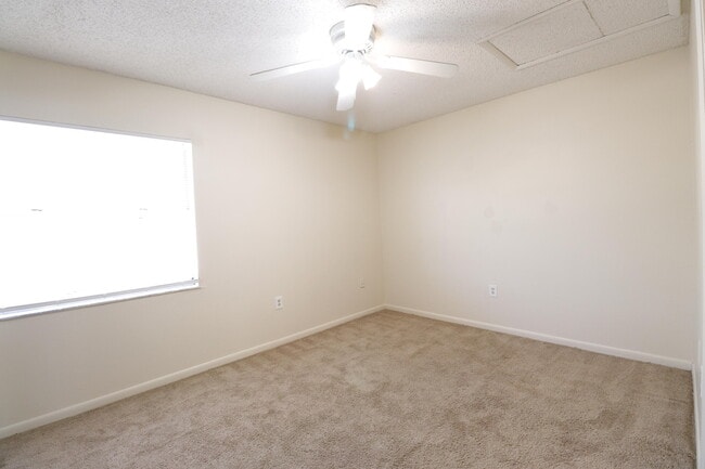 Building Photo - 2016 S 10th St