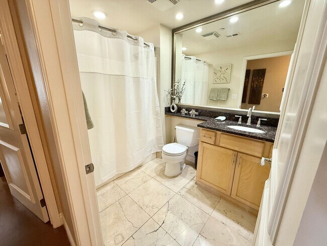 Building Photo - Live the Las Vegas Lifestyle in a Gated, A...