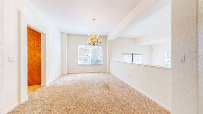 Building Photo - Desirable Skyhawk 3 bedroom Tri-Level Single Family