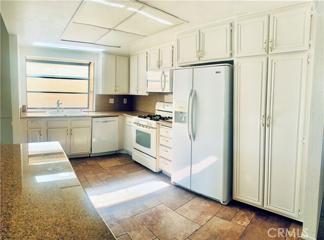 Building Photo - 28552 Pacheco