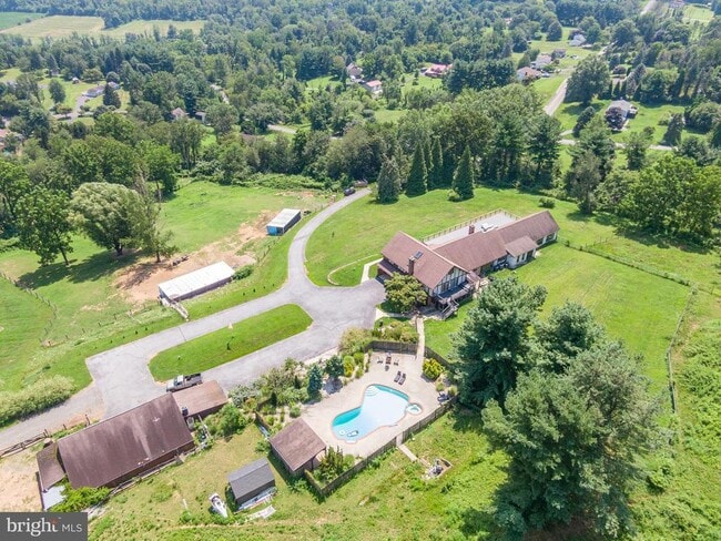Building Photo - 1496 Orchard Ln