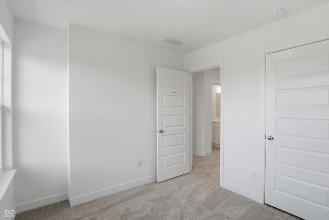 Building Photo - 4902 Gilet Dr