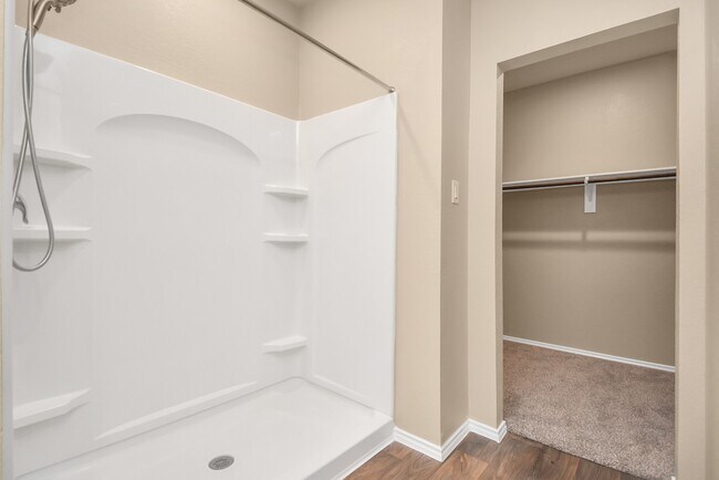 Building Photo - 5415 Dover Ter Wy