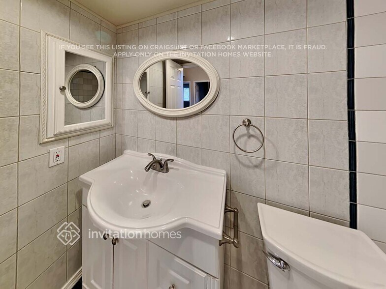 Building Photo - 16025 SE 172nd Pl