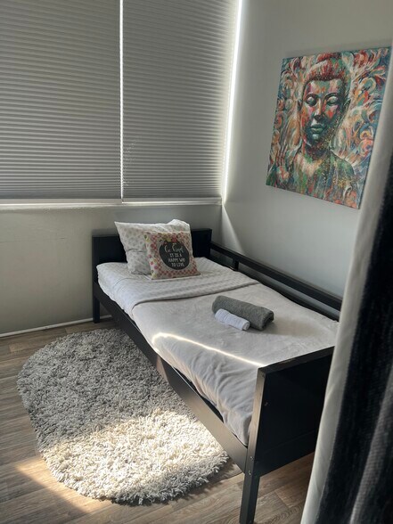 Building Photo - 215 Piedmont Ave NE