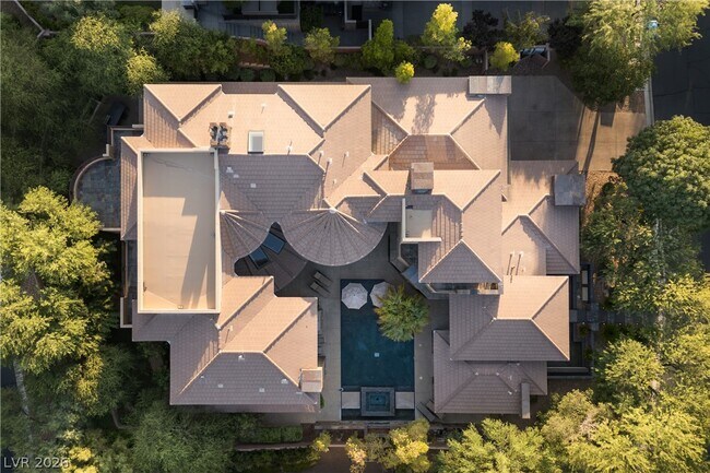 Building Photo - 17 Soaring Bird Ct