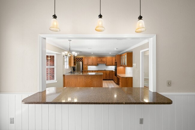 Building Photo - 1300 Windward Cir