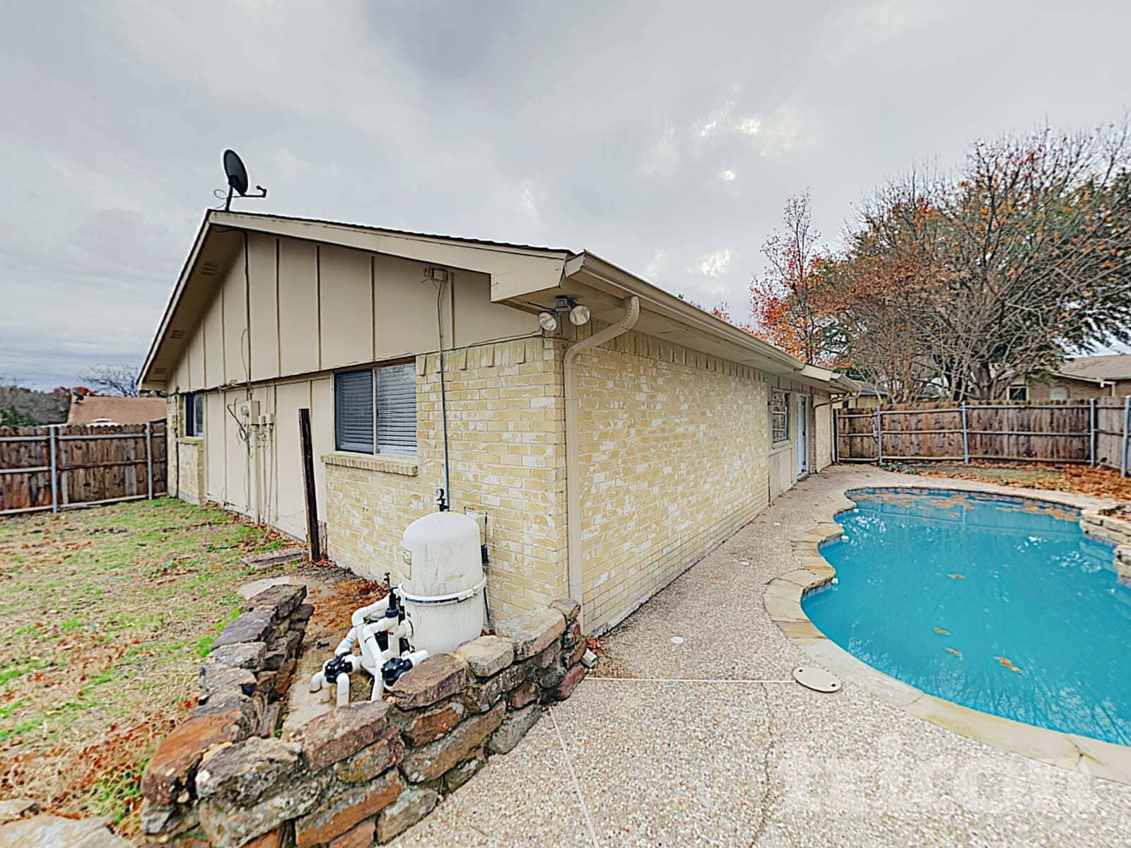 Building Photo - 4114 Hartford Dr