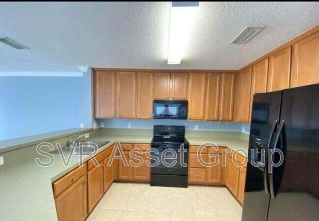 Building Photo - 1500 Calming Water Dr
